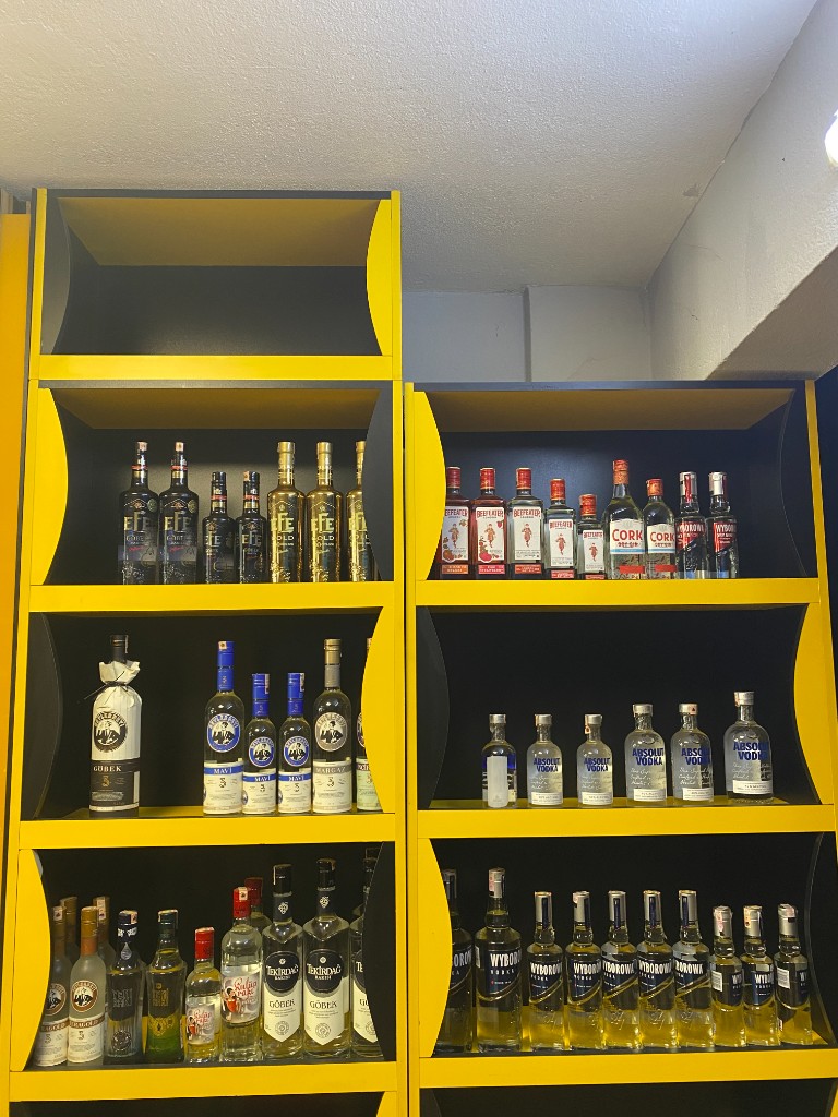 Beefeater gin Absolut Wyborowa votka Dikmen